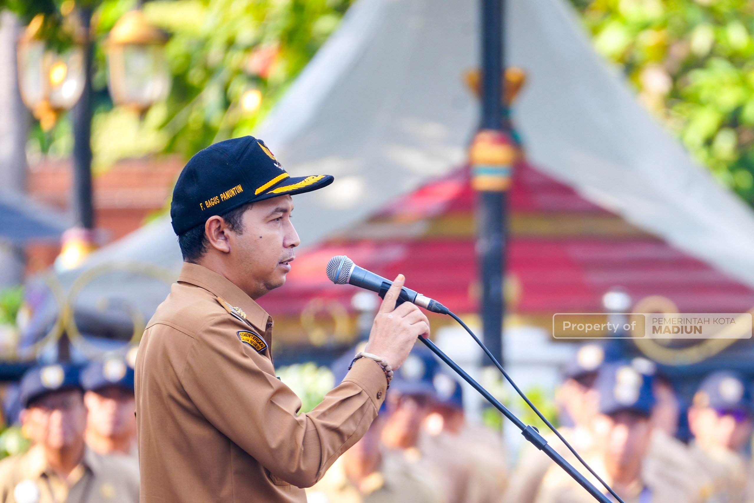 Gelar Apel, Plt Wali Kota Madiun Tegaskan ASN Harus Kawal Target Pembangunan 2030