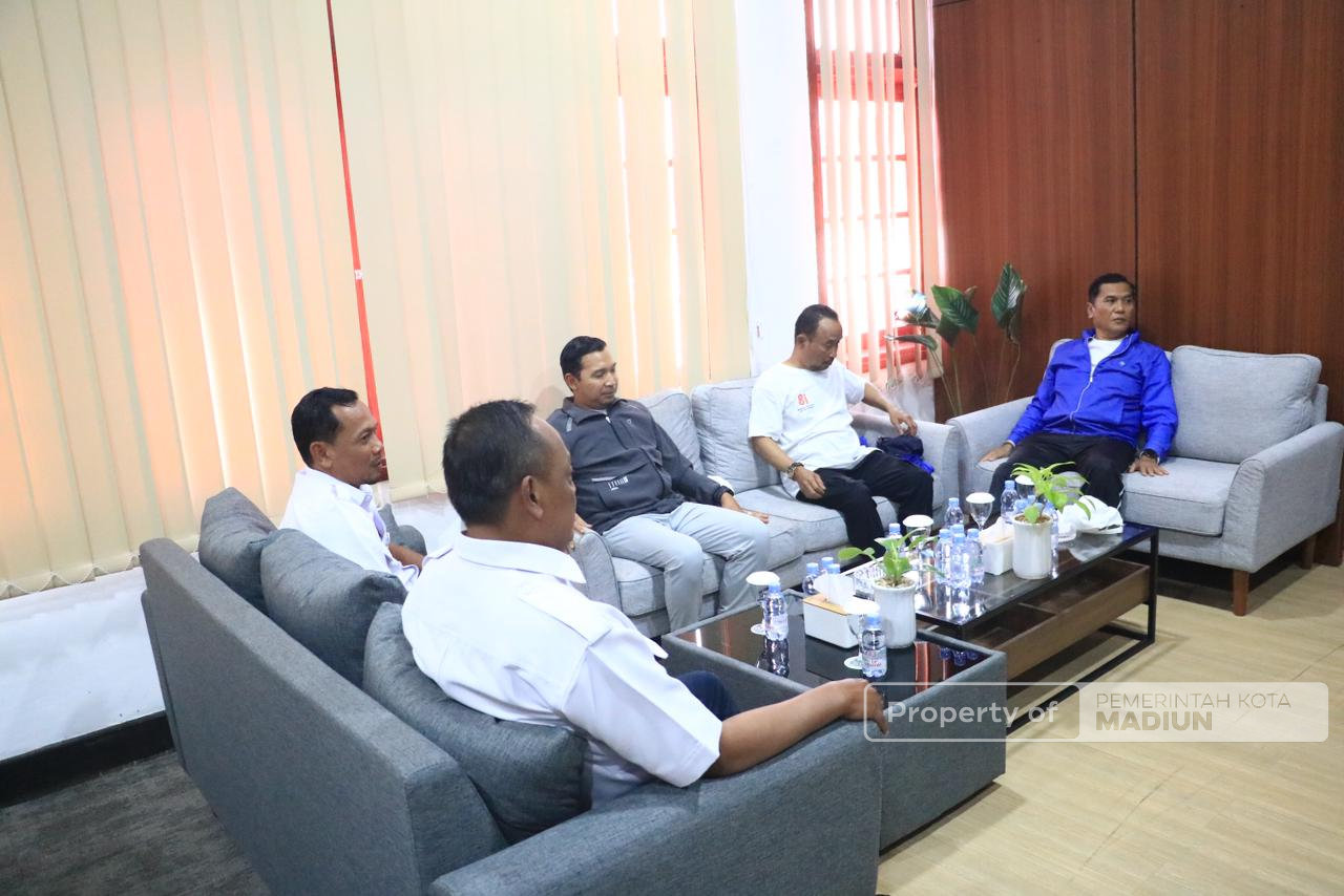Sinergi dengan PT KAI Diperkuat, Plt Wali Kota Madiun Dorong Penataan Kawasan Stasiun