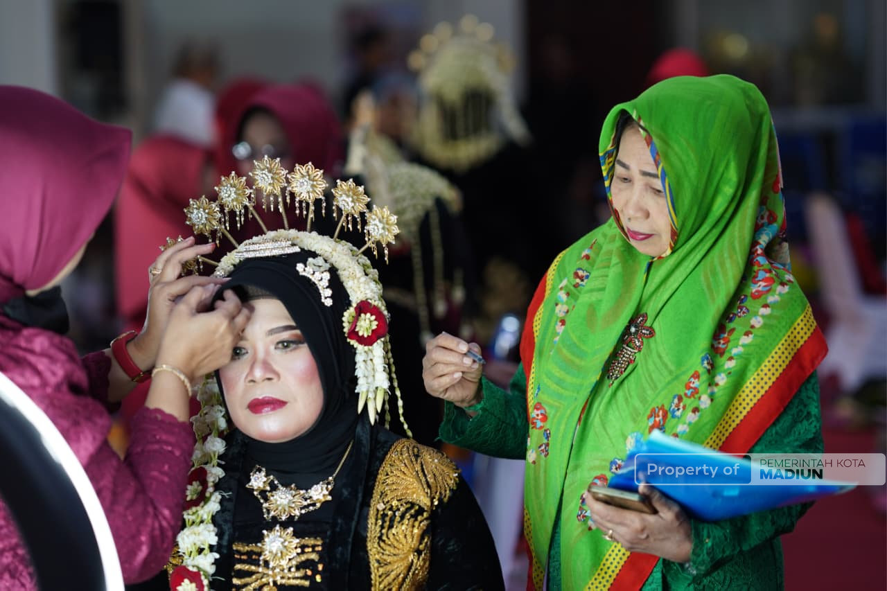 Lestarikan Warisan Budaya, Pemkot Madiun Hadirkan Prosesi Akad Nikah dan Lomba Tata Rias Pengantin Adat dalam Rangka HUT ke-108