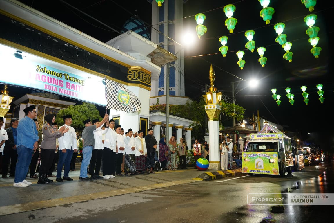 Plt Wali Kota Madiun Resmi Berangkatkan Takbir Keliling, Malam Takbiran Berlangsung Meriah