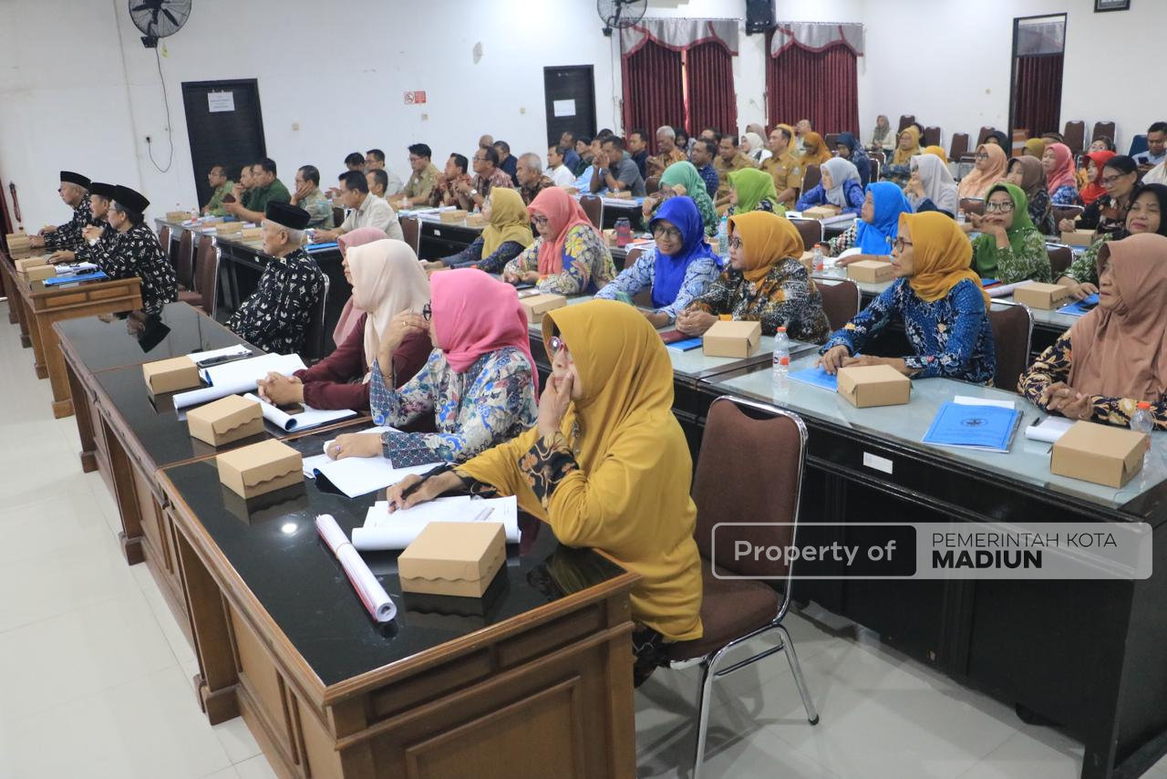 Buka Musda Dekopinda, Wali Kota Madiun Dorong Koperasi Jadi Motor Penggerak Ekonomi Daerah