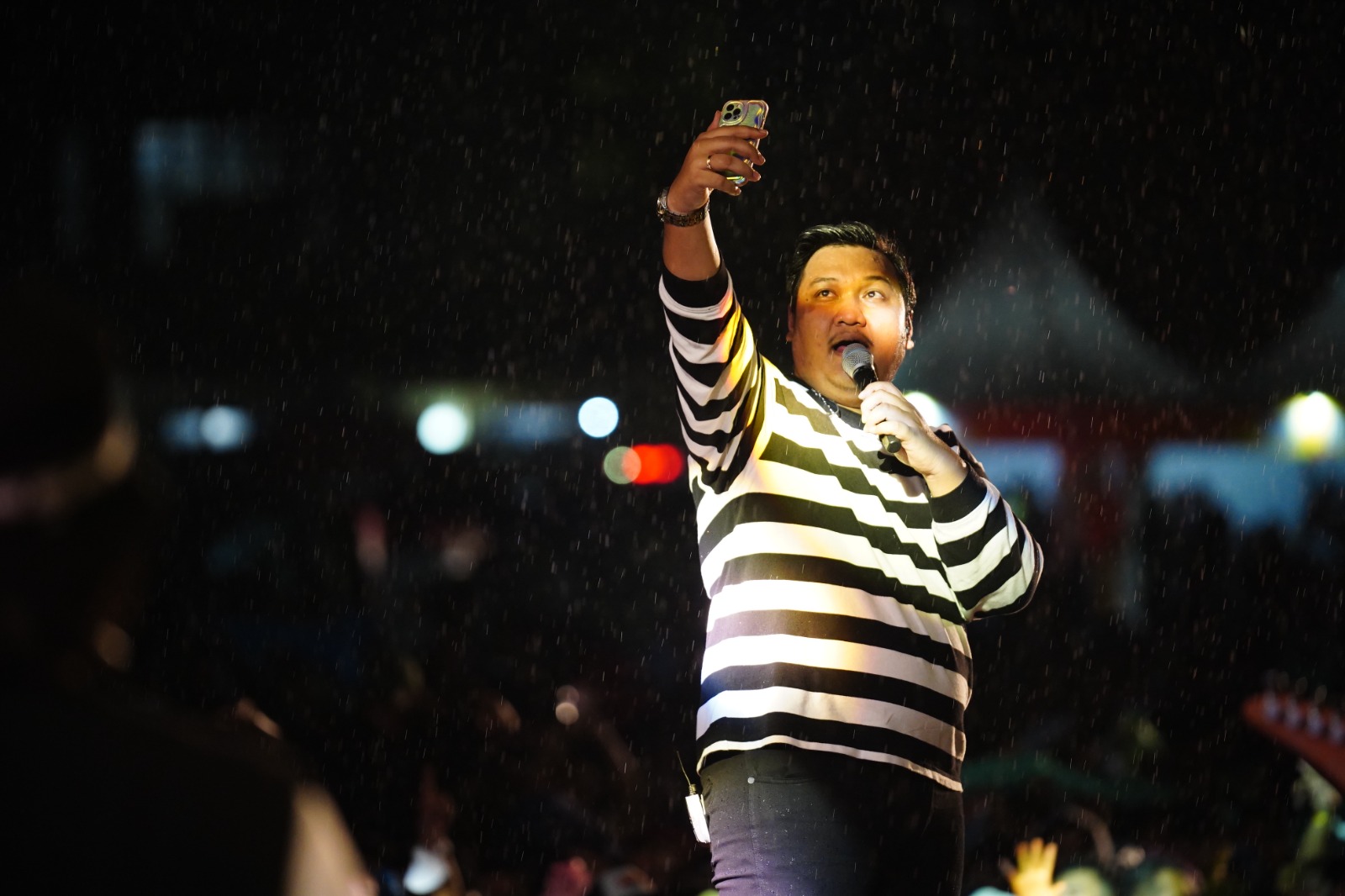 Sukses Menghibur, Collabonation Tour Berlangsung Meriah di Stadion Wilis Kota Madiun