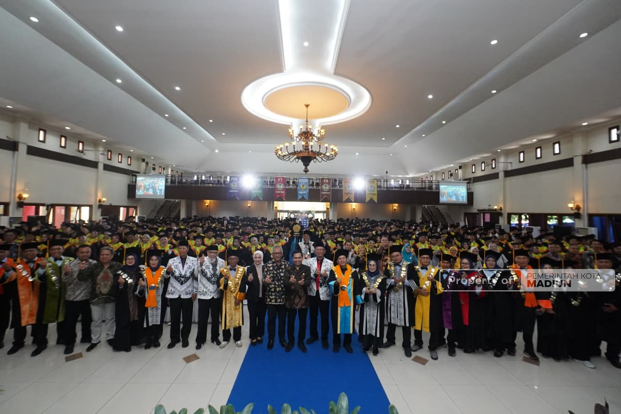 Hadiri Wisuda Unipma, Plt Wali Kota Kita Entaskan Kemiskinan Melalui Pendidikan