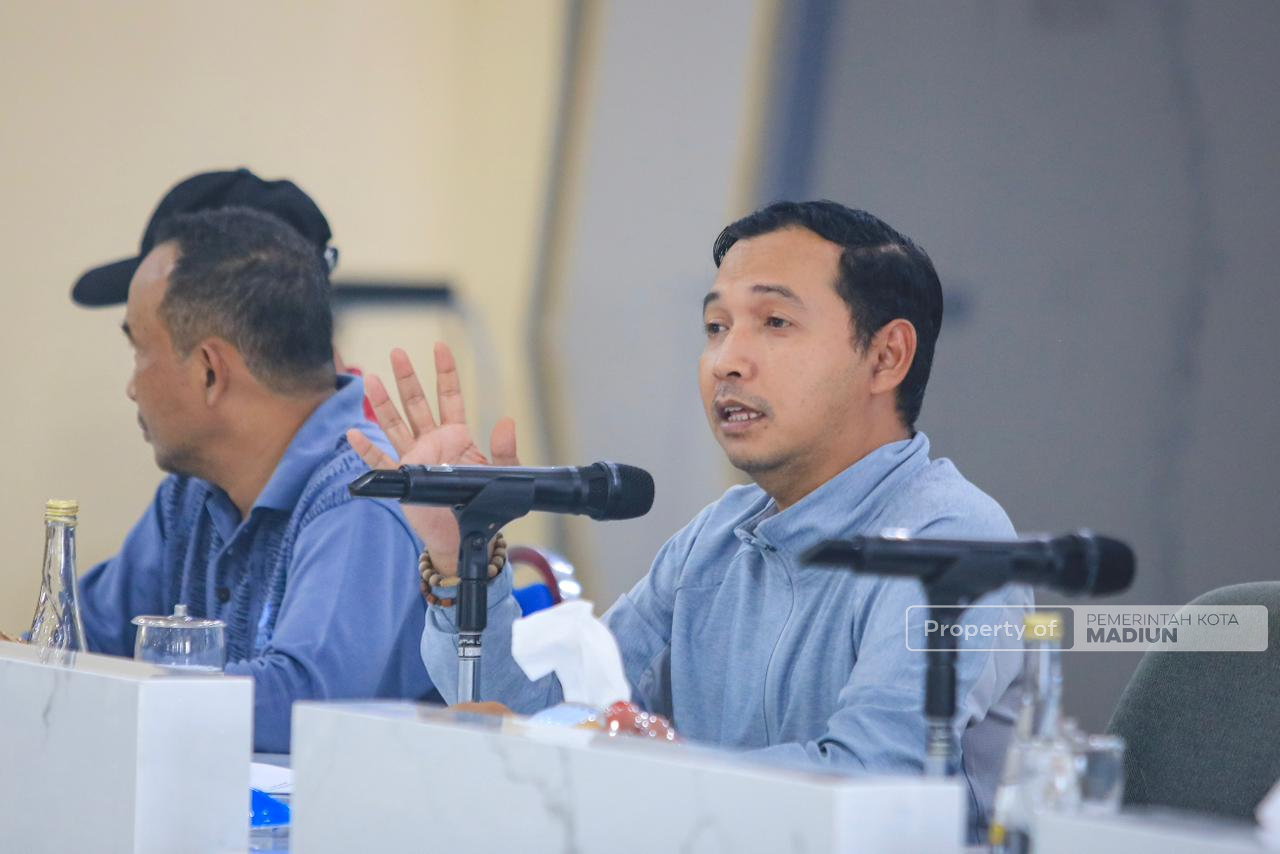 Hadiri Pembinaan Disperkim, Plt Wali Kota Madiun Dorong Peningkatan Kinerja Petugas