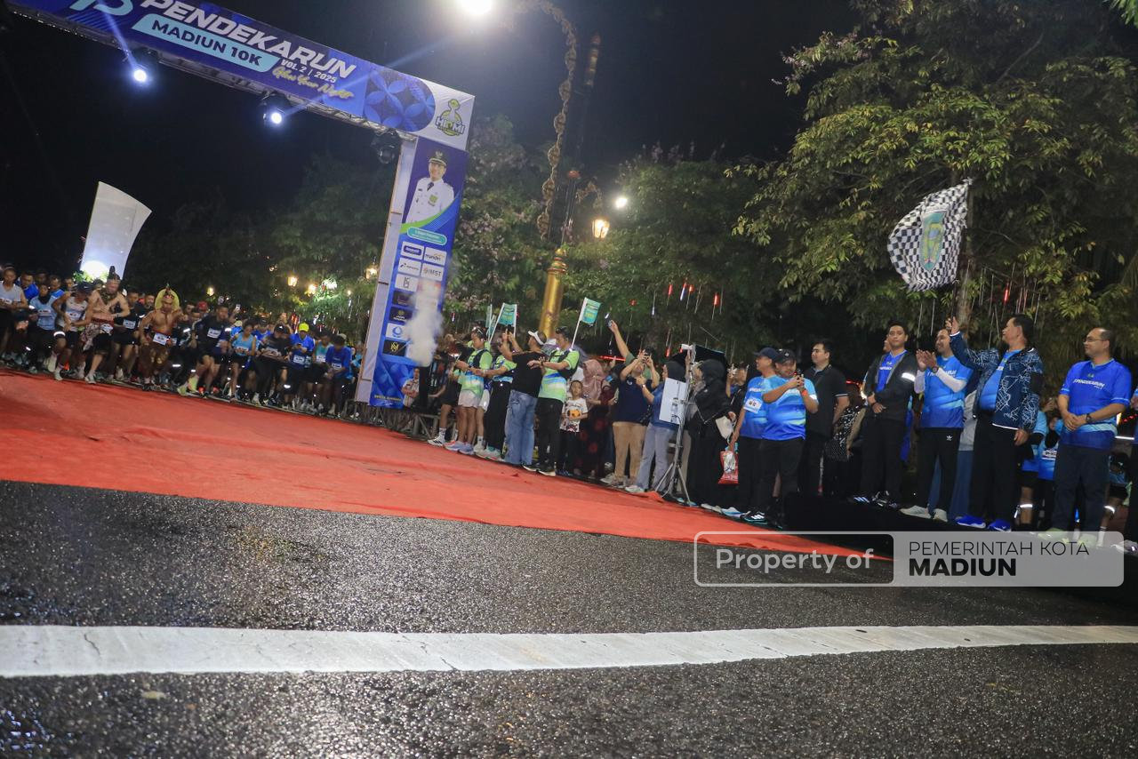 Lepas Ribuan Peserta PendekaRun 2025, Wali Kota Madiun tegaskan Perkuat Citra Kota Event dan Wisata