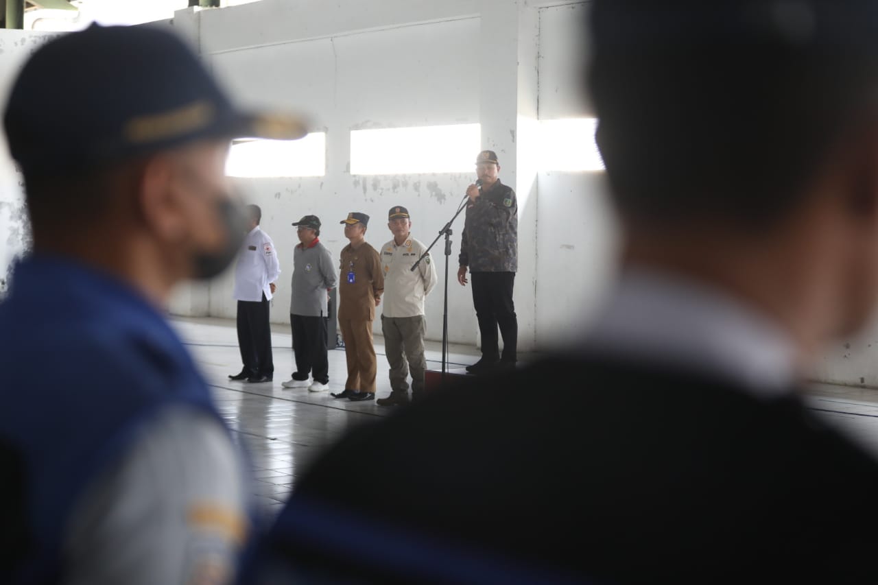 Pimpin Apel Tim Gabungan Pasar Besar Madiun, Wali Kota Pesan Jaga Ketertiban