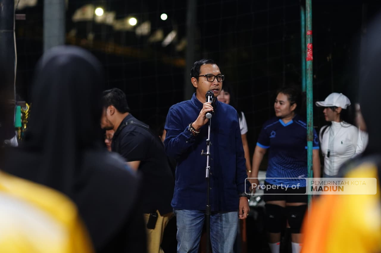 Buka Turnamen Bola Voli Putri Gajah Cup 2026, Plt Wali Kota Bakal Lengkapi Fasilitas Lapangan