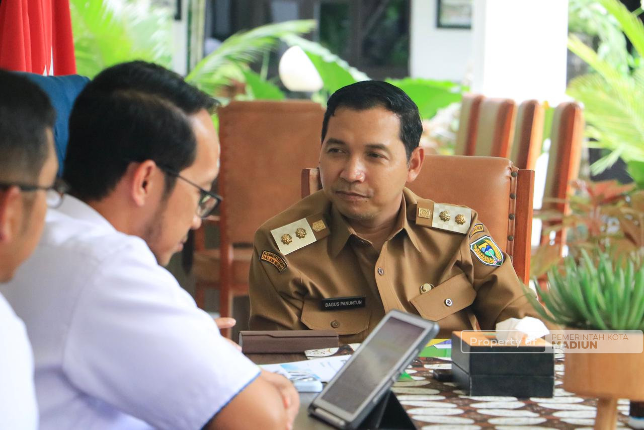 Kejar Target UCJ, Plt Wali Kota Madiun Dorong Perlindungan BPJS bagi 11 Ribu Pekerja