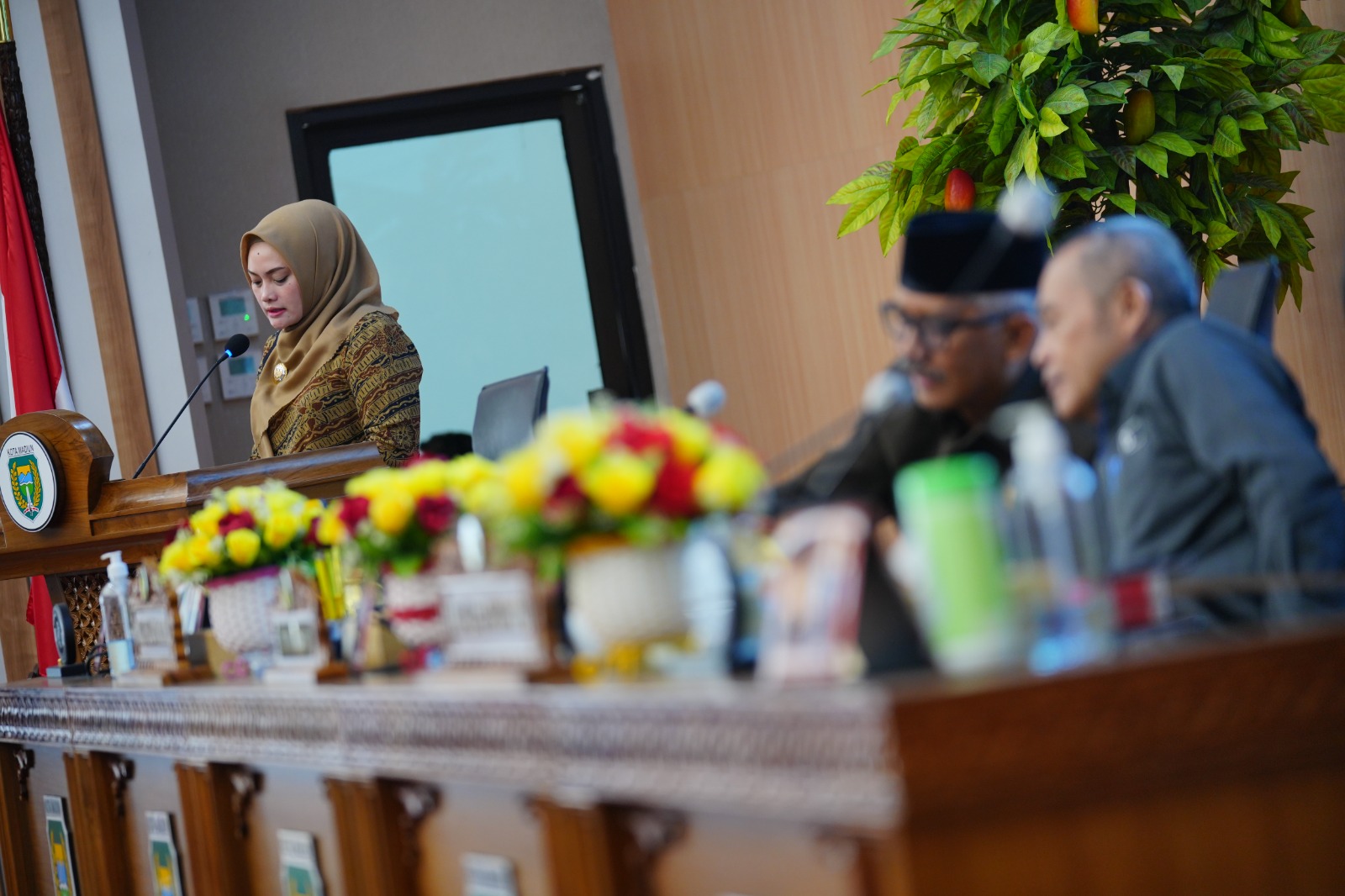 Gelar Paripurna Bersama Dewan, Wali Kota Sampaikan Nota Penjelasan Tiga Raperda Tahap II
