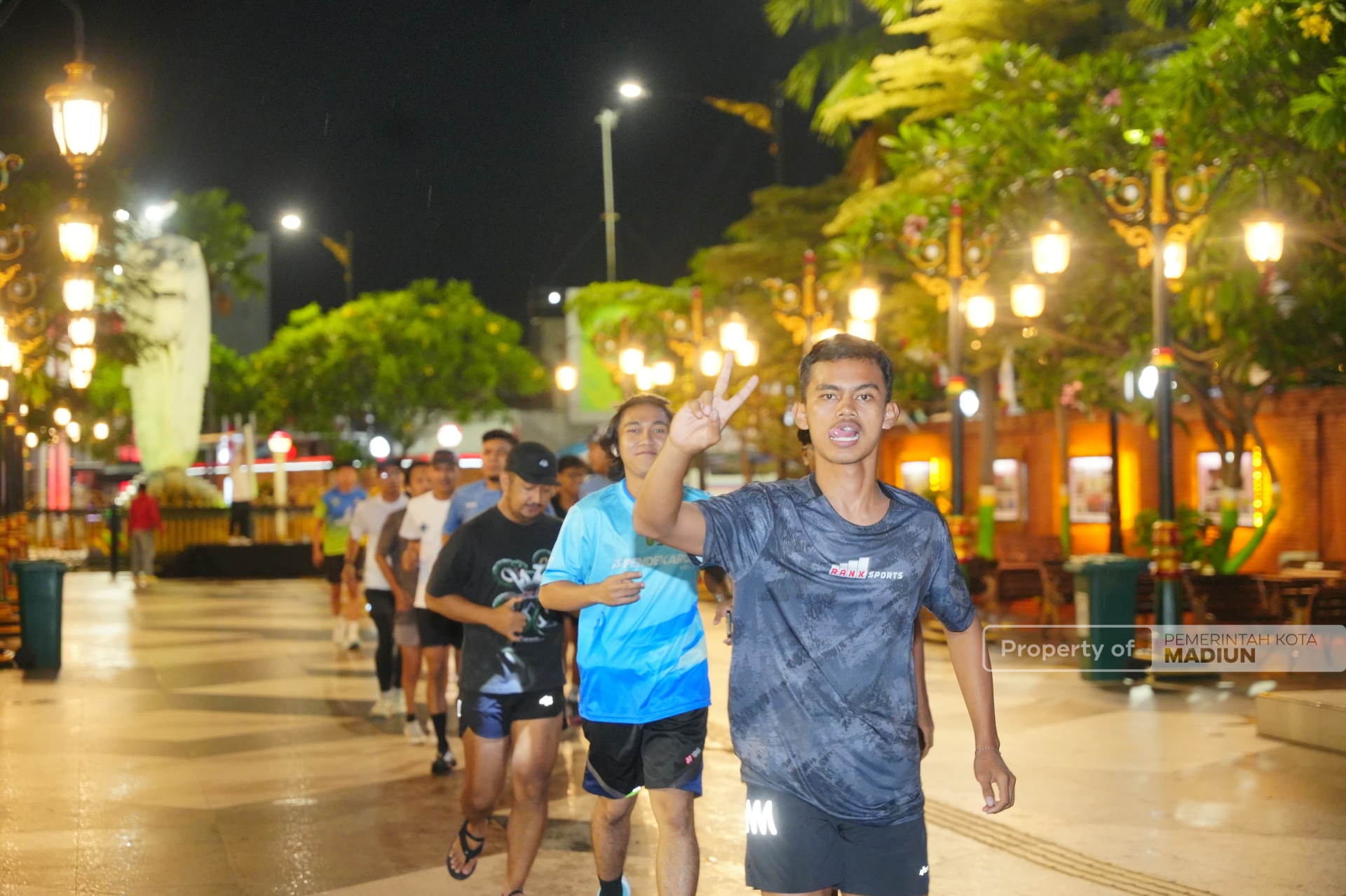 Midnight Run Ramaikan Ramadan Bugar 2026, Pemkot Madiun Ajak Warga Isi Waktu Sahur dengan Olahraga