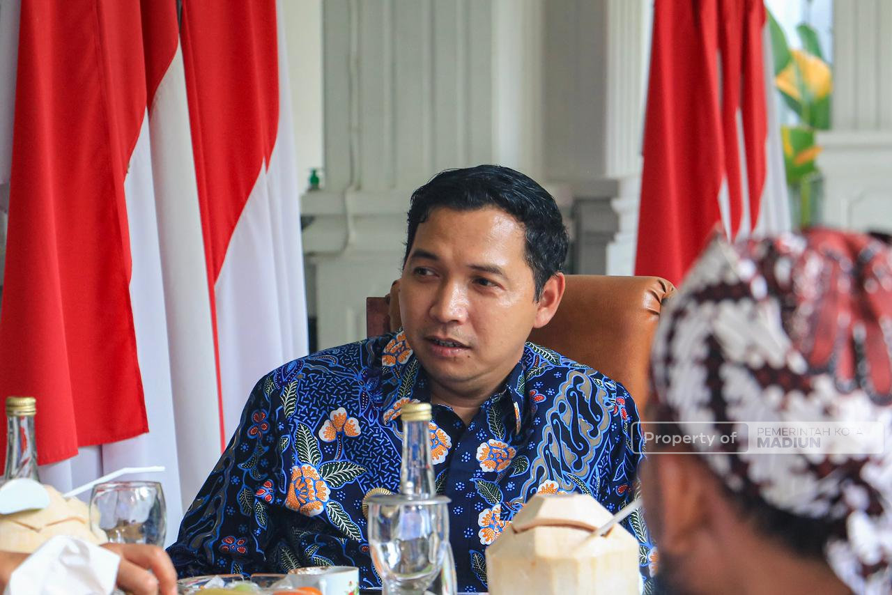 Evaluasi Kinerja BPR, Plt Wali Kota Dorong Penguatan Modal serta Optimalkan Target 2026