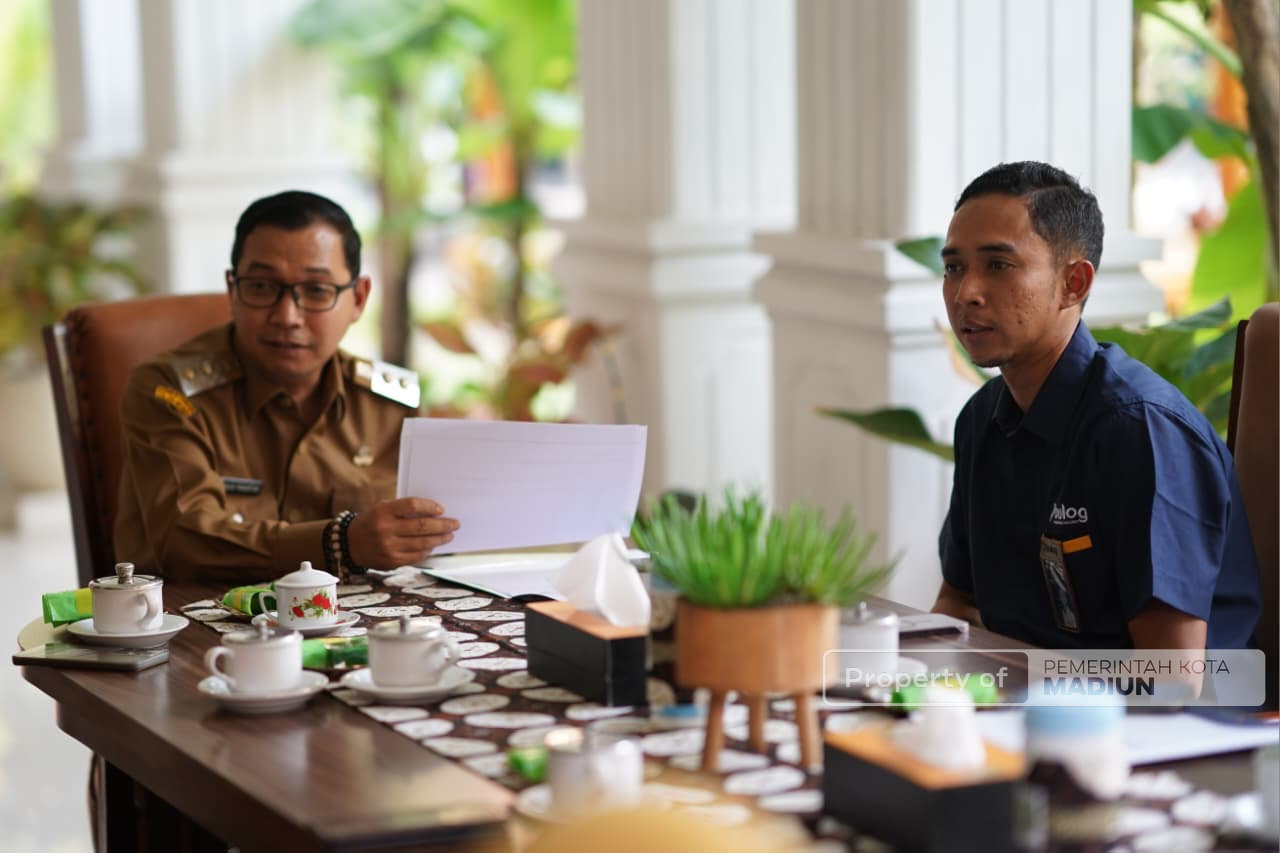 Plt Wali Kota Terima Audiensi Bulog, Bahas Penyaluran Bantuan Pangan