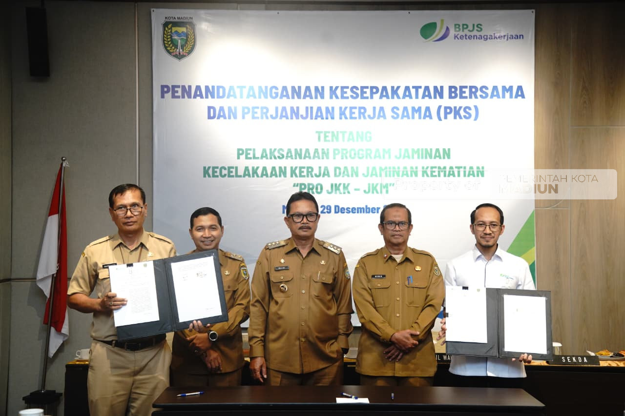 Teken Kerja Sama Pro JKK-JKM, Pemkot Madiun Pastikan Tenaga Kerja di Kota Madiun Terlindungi