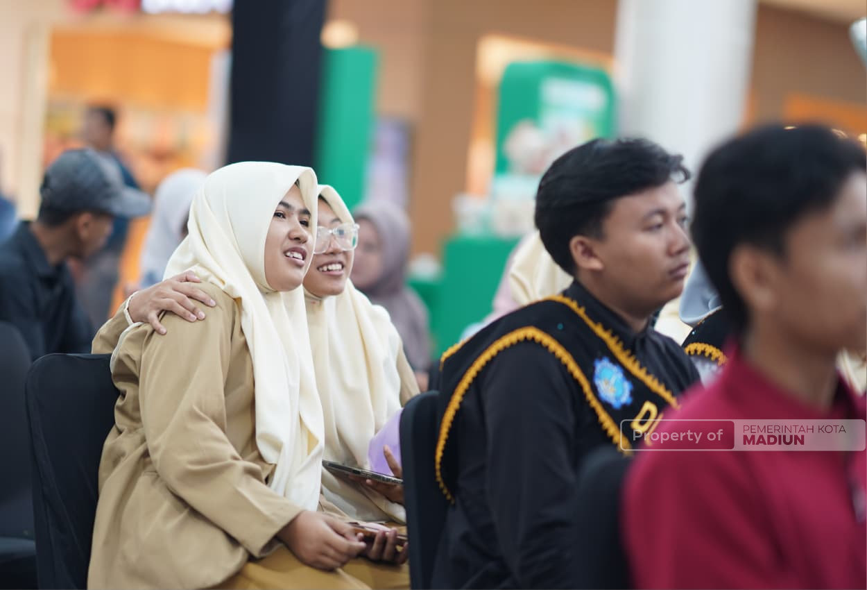 Resmi Buka Exmud Party 2026, Plt Wali Kota Ajak Pelajar Siap Hadapi Era Digital