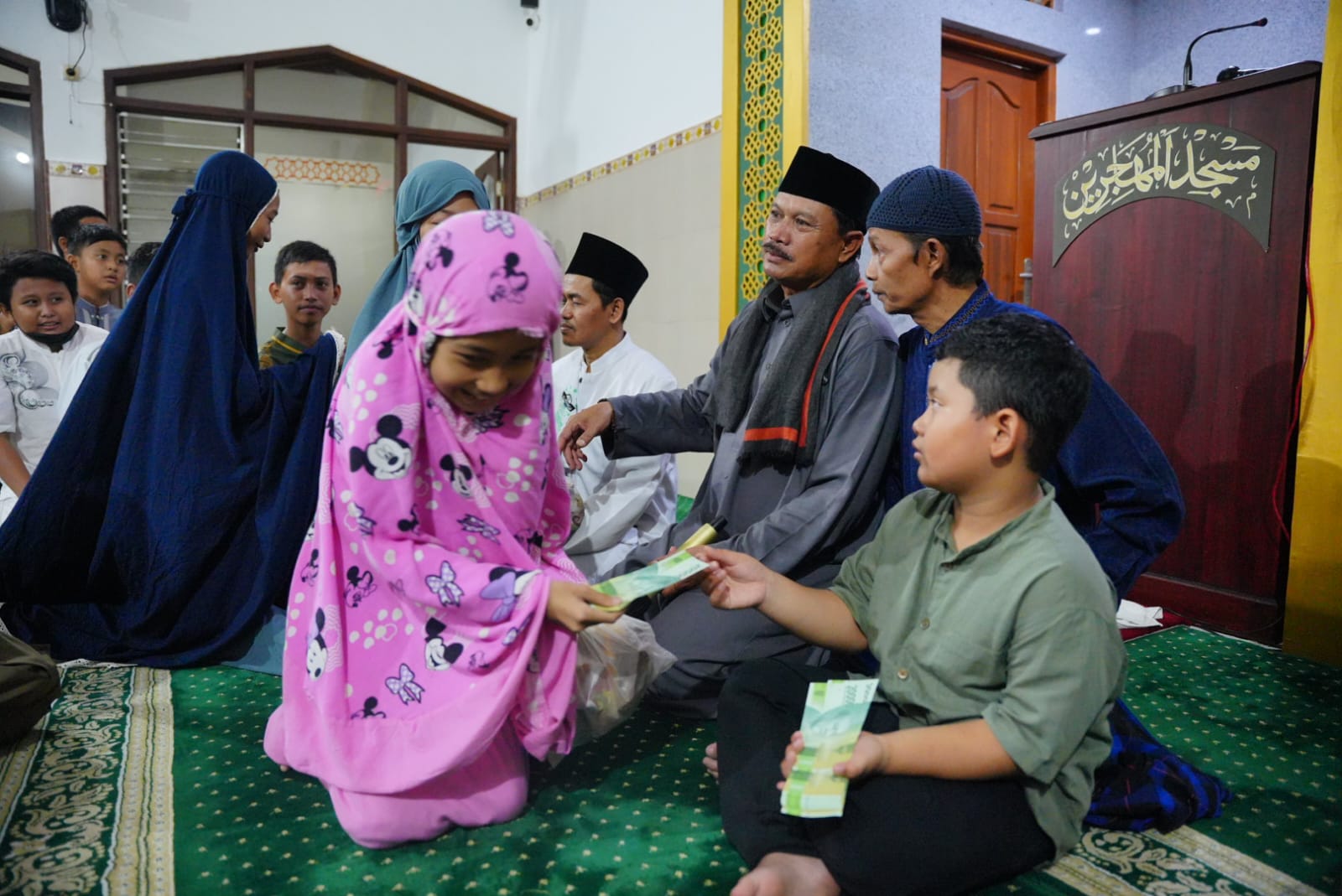 Tarawih Di Masjid Al Muhajirin, Wali Kota Ajak Warga Tingkatkan Ibadah Sebelum Ramadan Berakhir