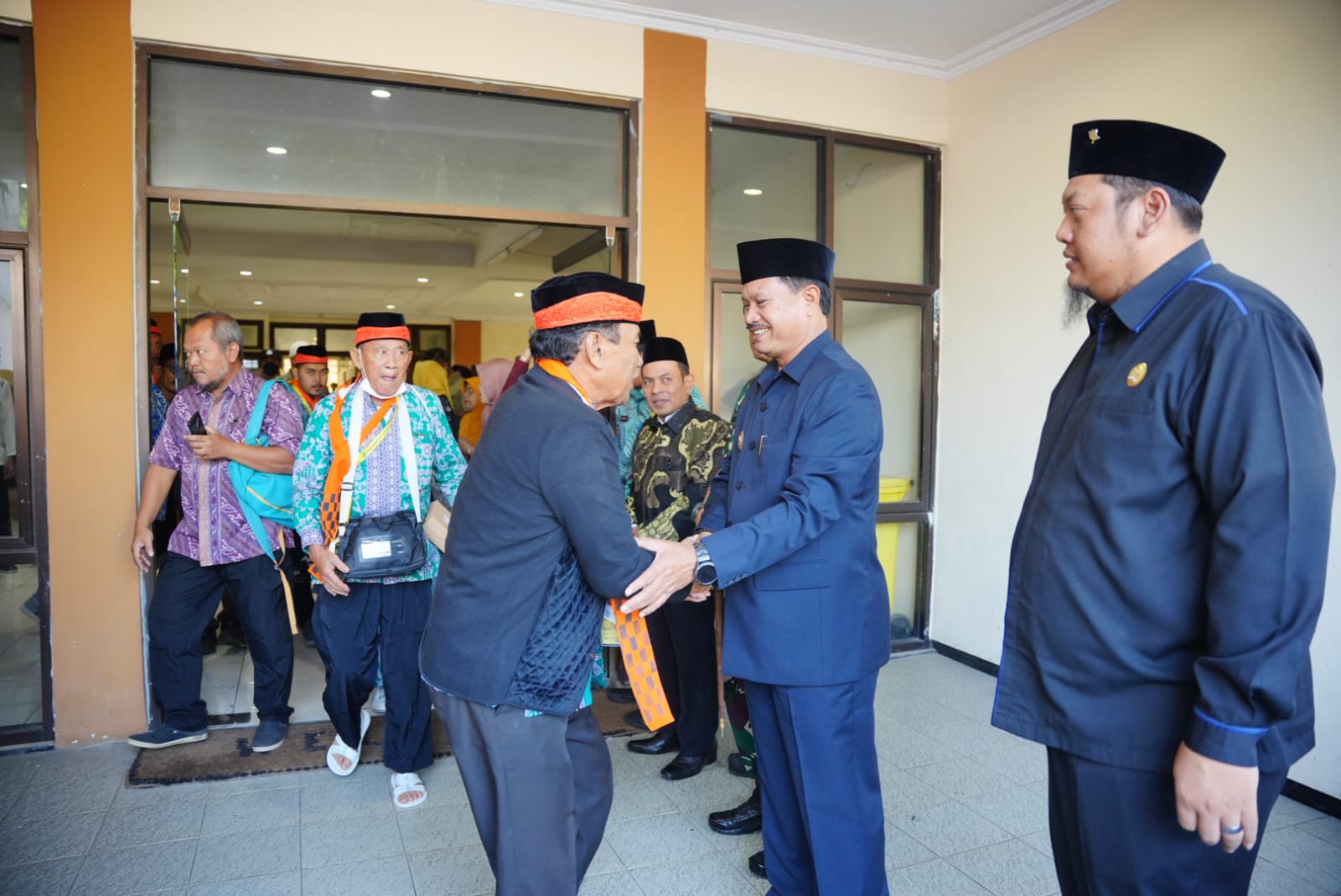 Lepas CJH Ke Tanah Suci, Wali Kota Pesan Optimalkan Ibadah Dan Jaga Kesehatan