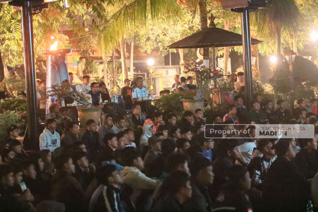 Nobar Final Piala Dunia, Plt Wali Kota Saksikan Kemenangan Spanyol Bersama Masyarakat