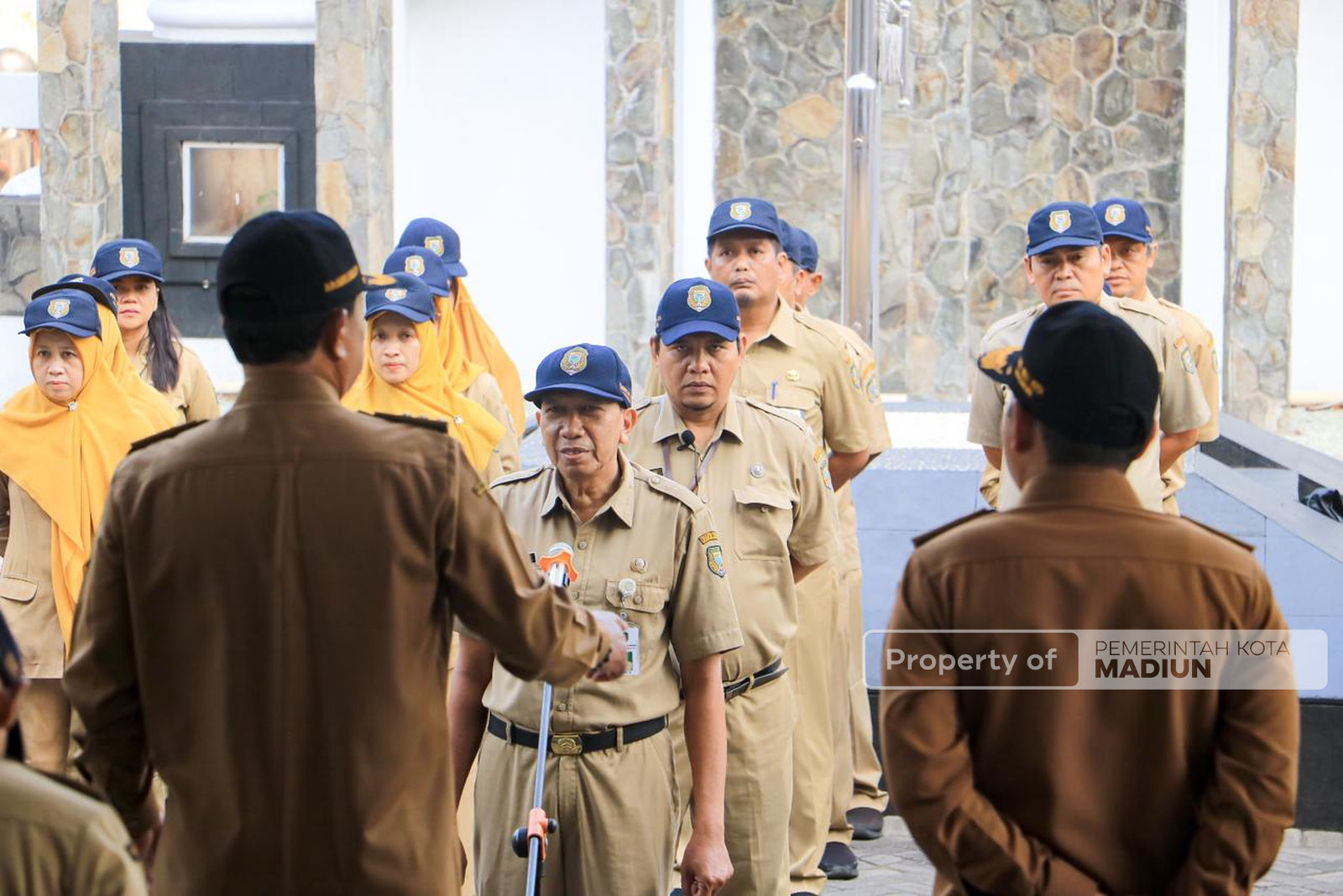 Pimpin Apel Pejabat, Wali Kota Madiun Wajibkan Seluruh ASN Hafal Panca Prasetya KORPRI
