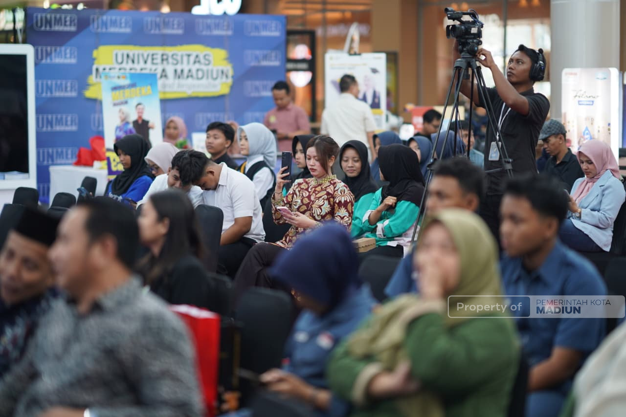 Resmi Buka Exmud Party 2026, Plt Wali Kota Ajak Pelajar Siap Hadapi Era Digital