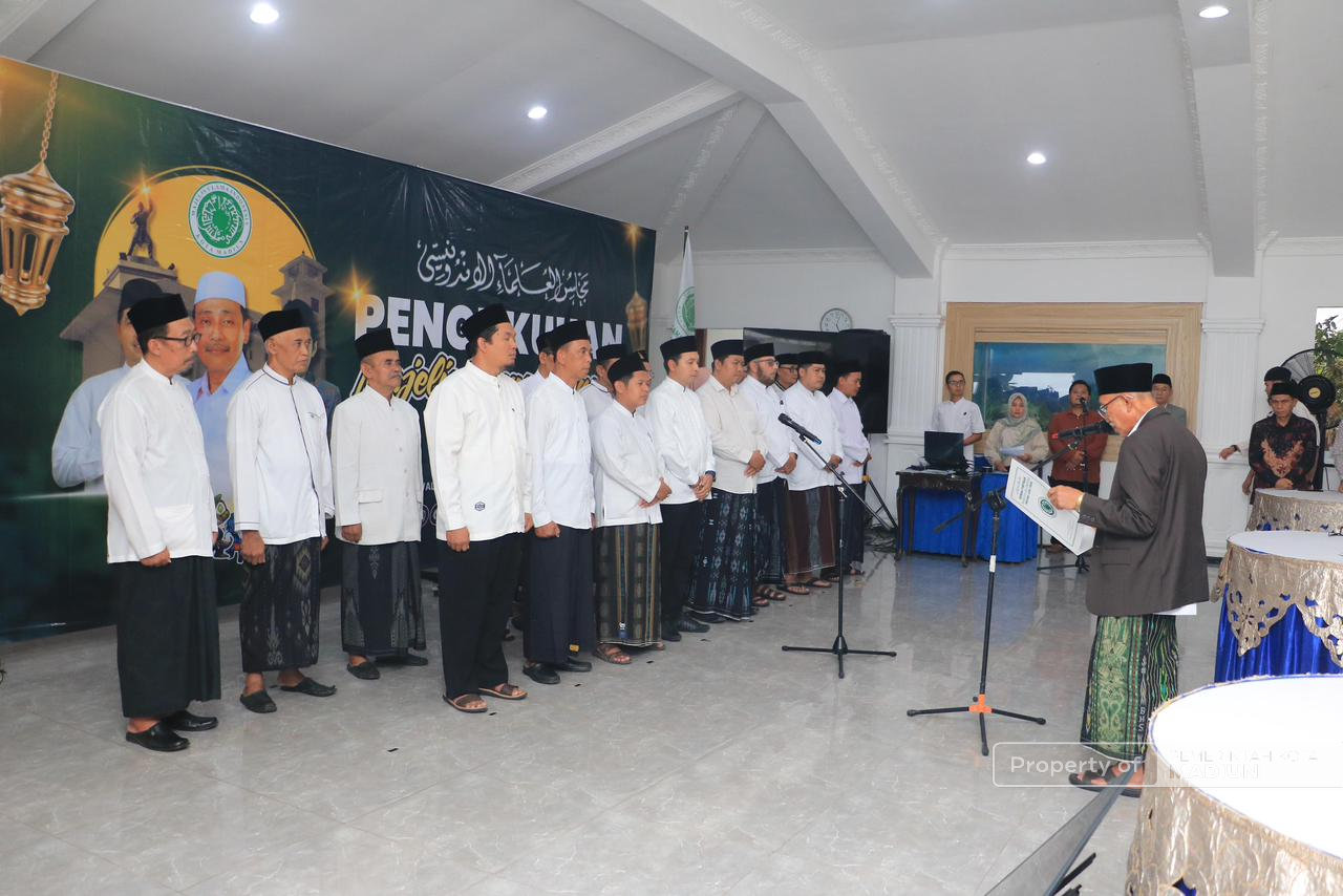 Pengurus MUI Kota Madiun 2025–2030 Dikukuhkan, Plt Wali Kota Dorong Sinergi Peningkatan SDM