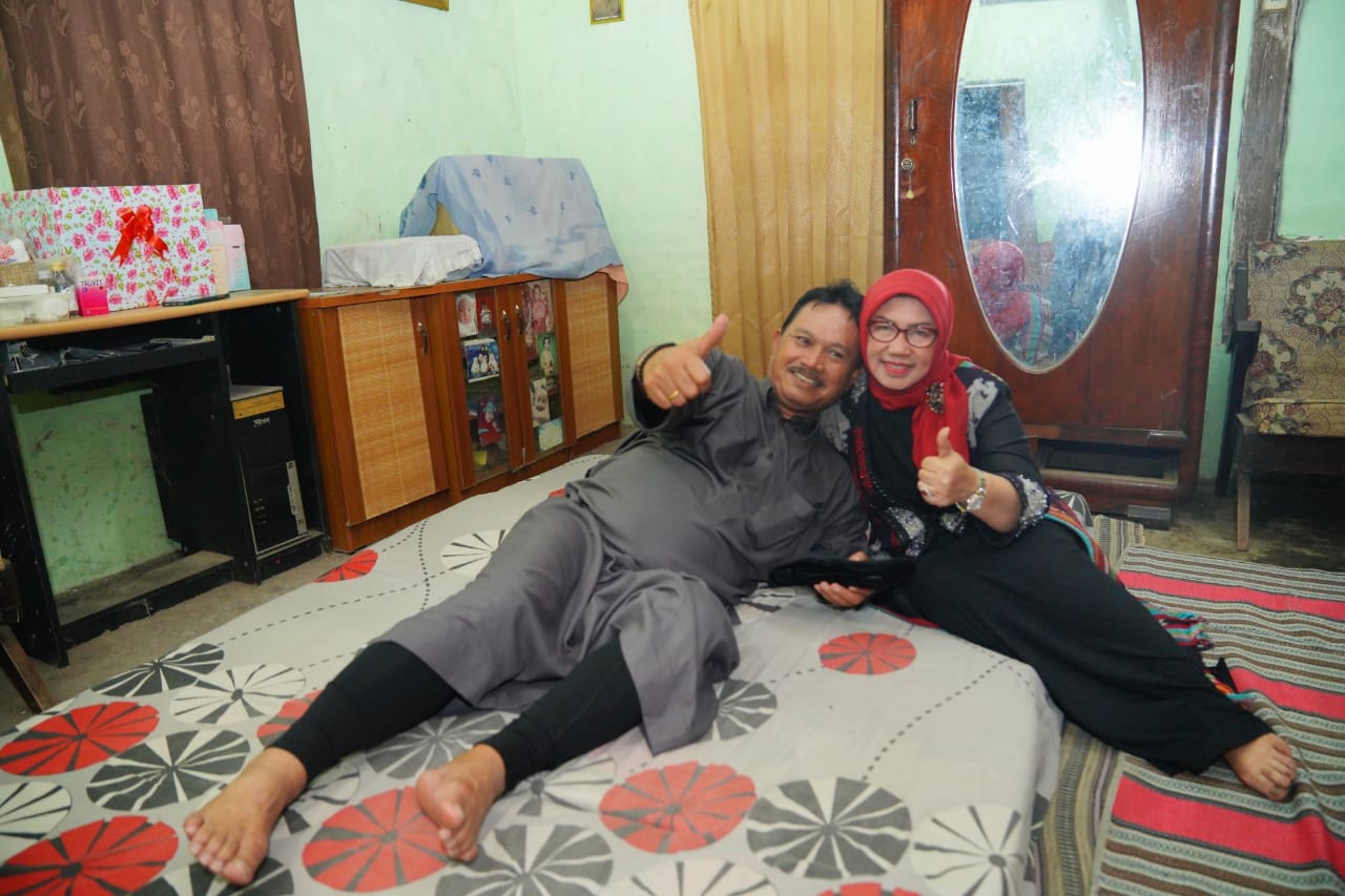 Gelar Kegiatan Bersama Warga, Wali Kota Sampaikan Santunan Untuk Warga