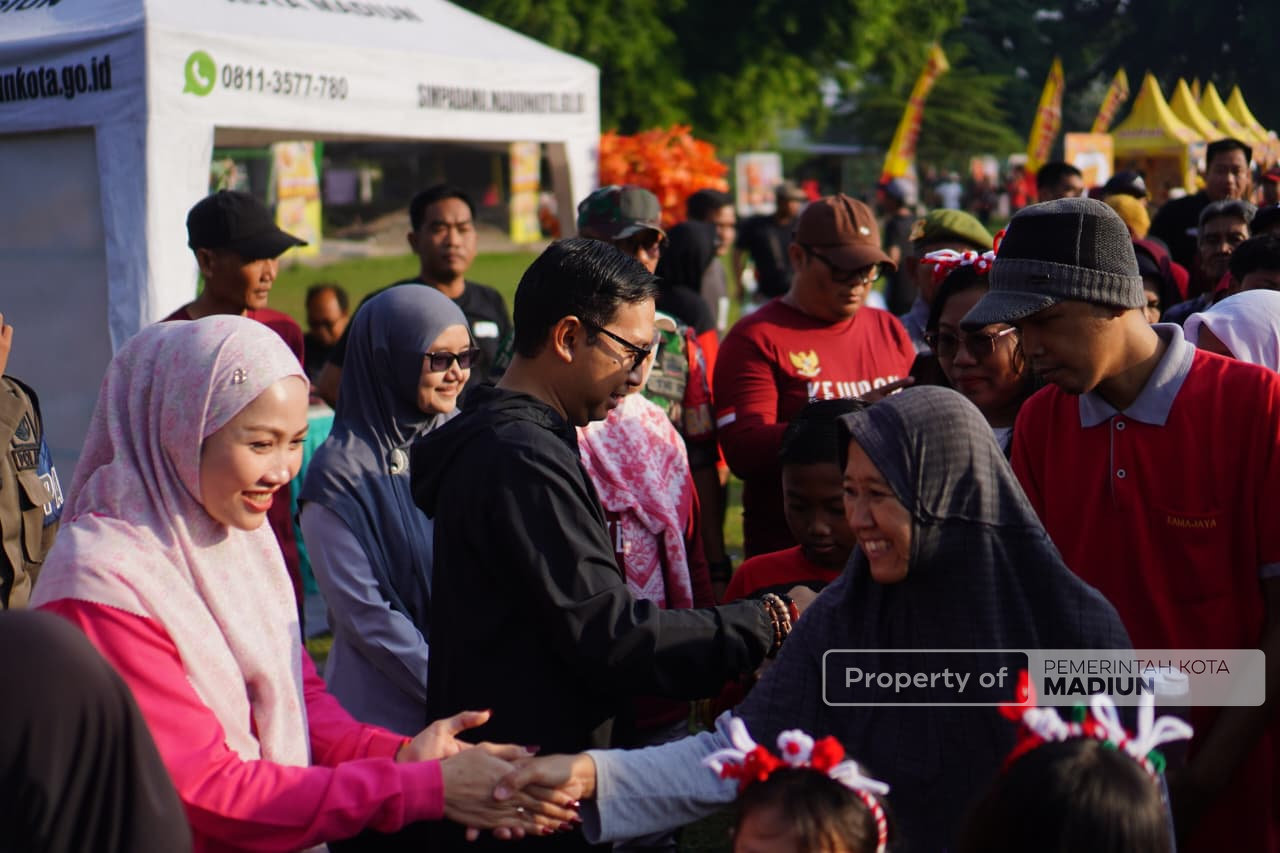 Plt Wali Kota Madiun Hadiri Blusukan Kampung Bangkit, Warga Gulun Antusias Ikuti Jalan Santai