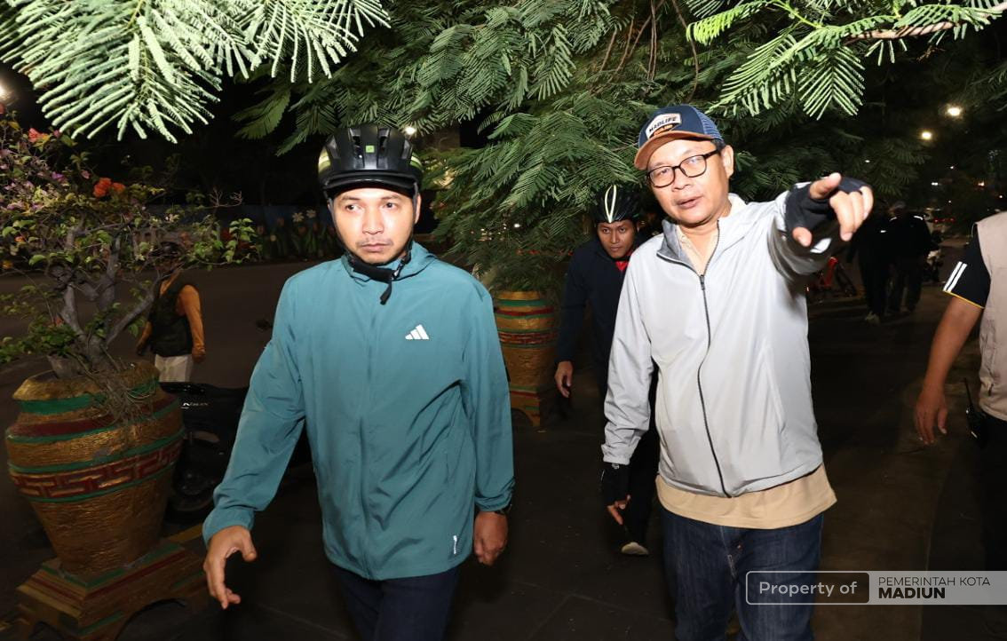 Pantau Kota Sambil Gowes, Plt Wali Kota Madiun Cek Keamanan dan Lalu Lintas Jelang Lebaran