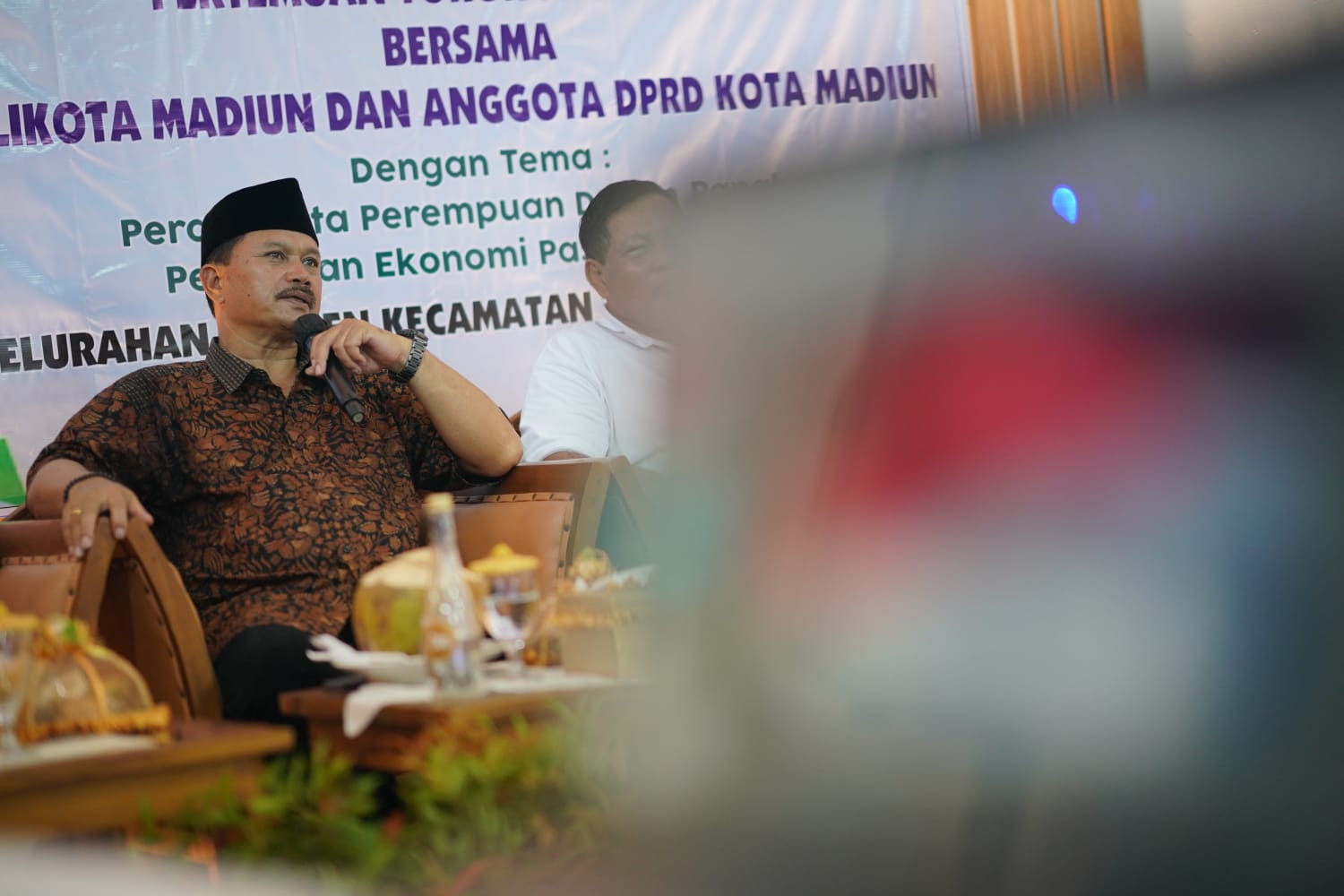 Keliling Tiga Kelurahan, Wali Kota Hadiri Pertemuan Dengan Perwakilan Organisasi Masyarakat Dan DPRD