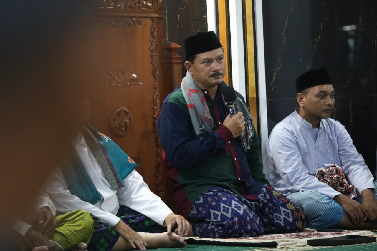 Gelar Isya Berjamaah, Wali Kota Sampaikan Oleh-Oleh Dari Luar Negeri