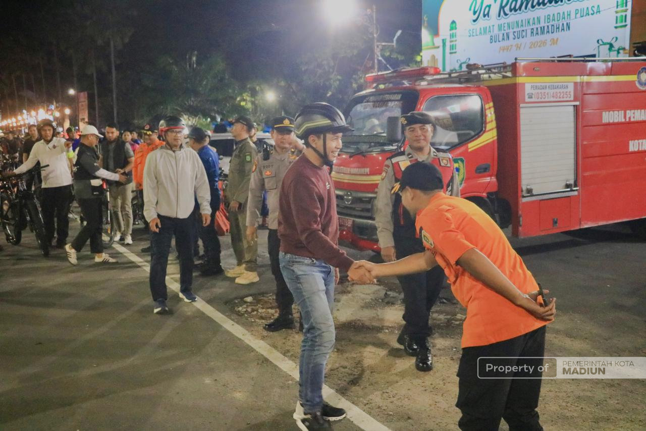 Gowes Pantau Fasum Jelang Lebaran, Plt Wali Kota Madiun Tekankan Perbaikan Cepat