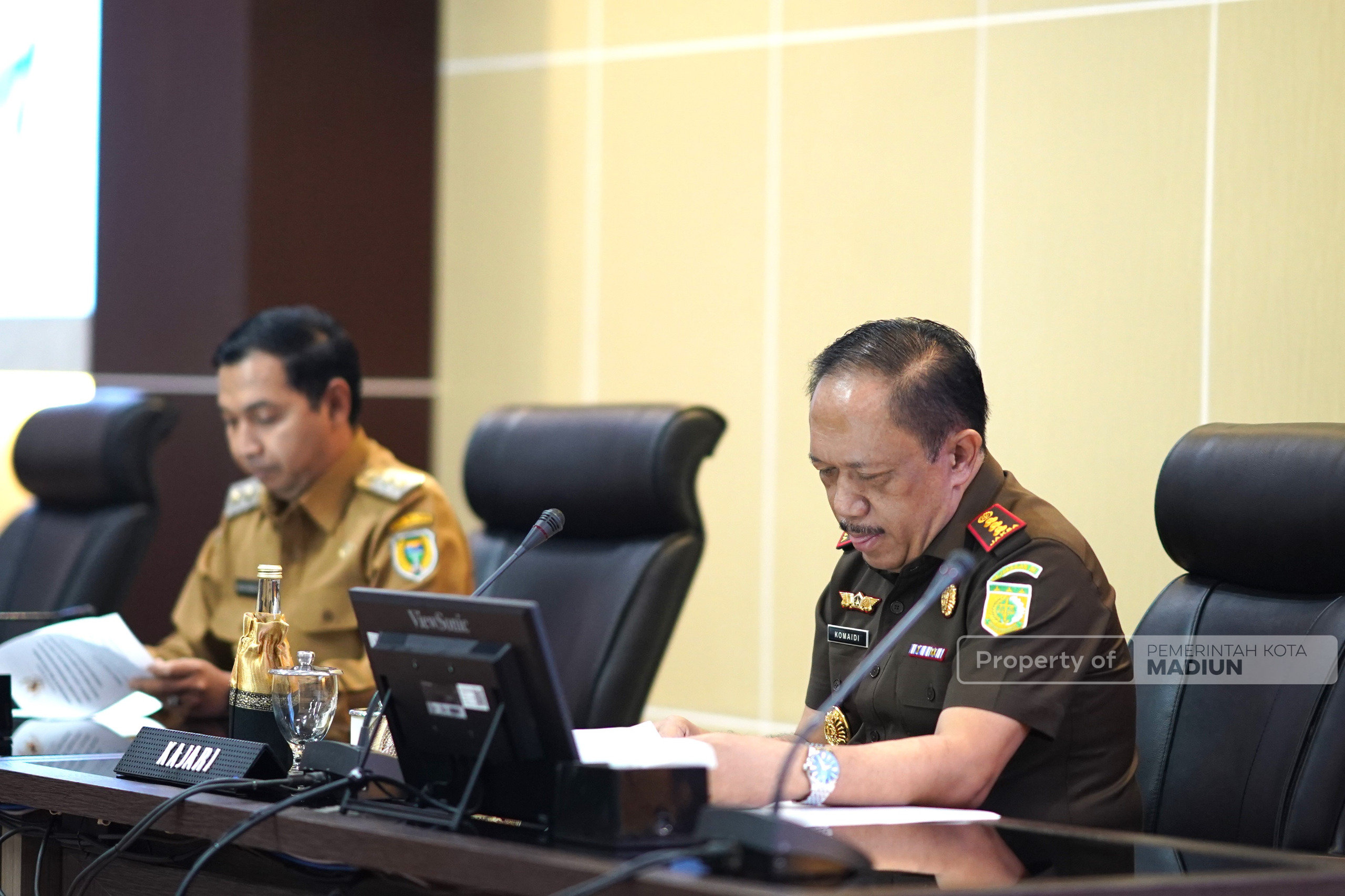 Serah Terima Aset Fasum-Fasos Puri Asri Lestari, Plt Wali Kota Madiun Tegaskan Komitmen Optimalisasi Aset Daerah